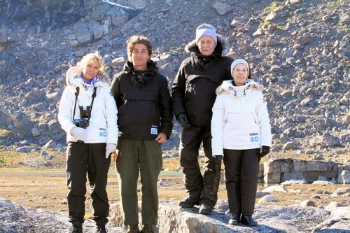 Sub-arctique canadien - Paula Kankaanpaä, Laurent Mayet, Michel Rocard et Michèle Therrien - © N. Hamilton / Le cercle PolaireSub-arctique canadien - Paula Kankaanpaä, Laurent Mayet, Michel Rocard et Michèle Therrien